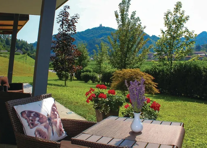 Stunning In With Wifi Apartman Laško